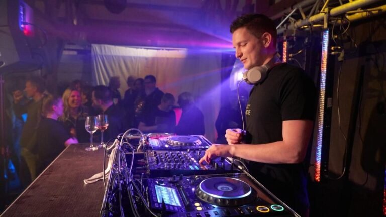 DJ for Parties and Events