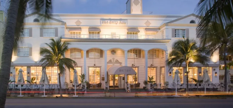 Four star branded tourist hotel